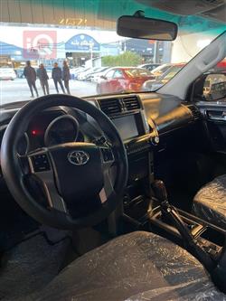 تۆیۆتا لاندكروزر پرادۆ